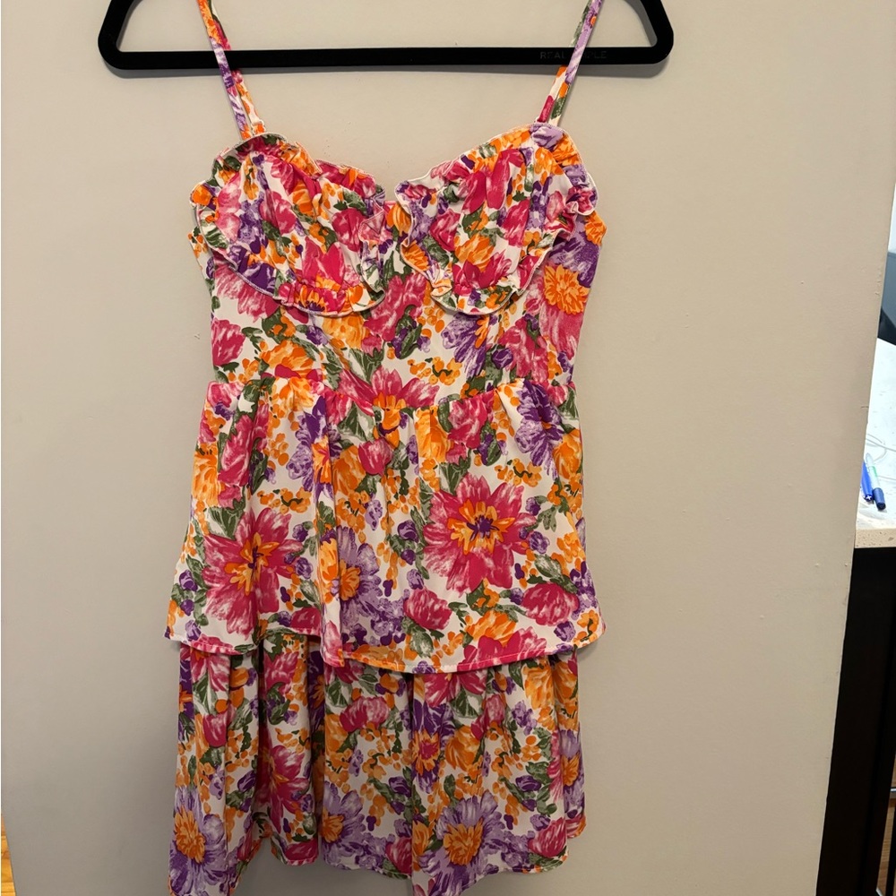 Fun flowy dress for the spring.